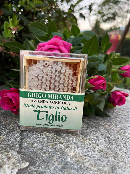 miele in favo di tiglio|miele di tiglio in favo